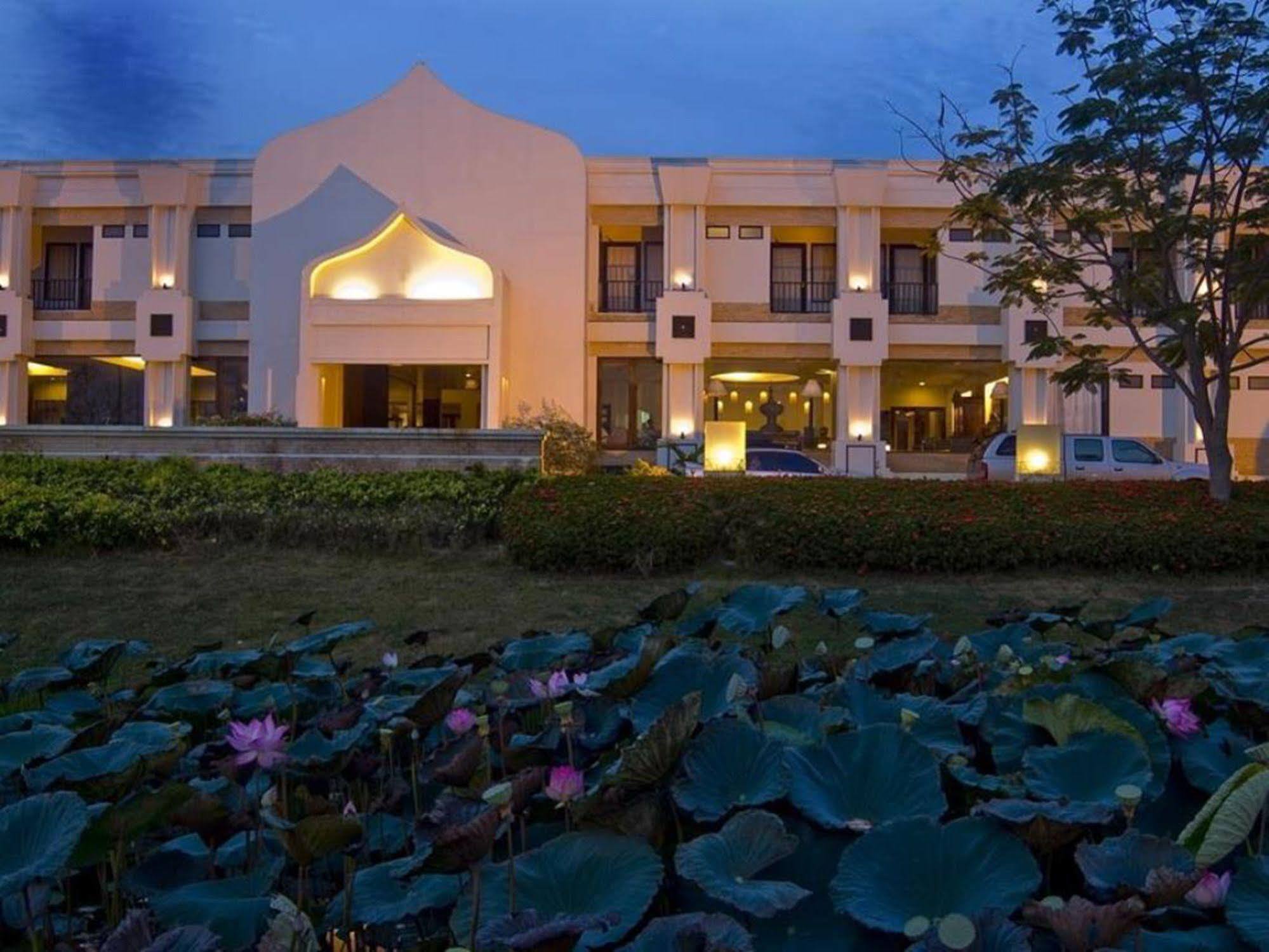 Ananda Museum Gallery Hotel, Сукхотхай Екстер'єр фото